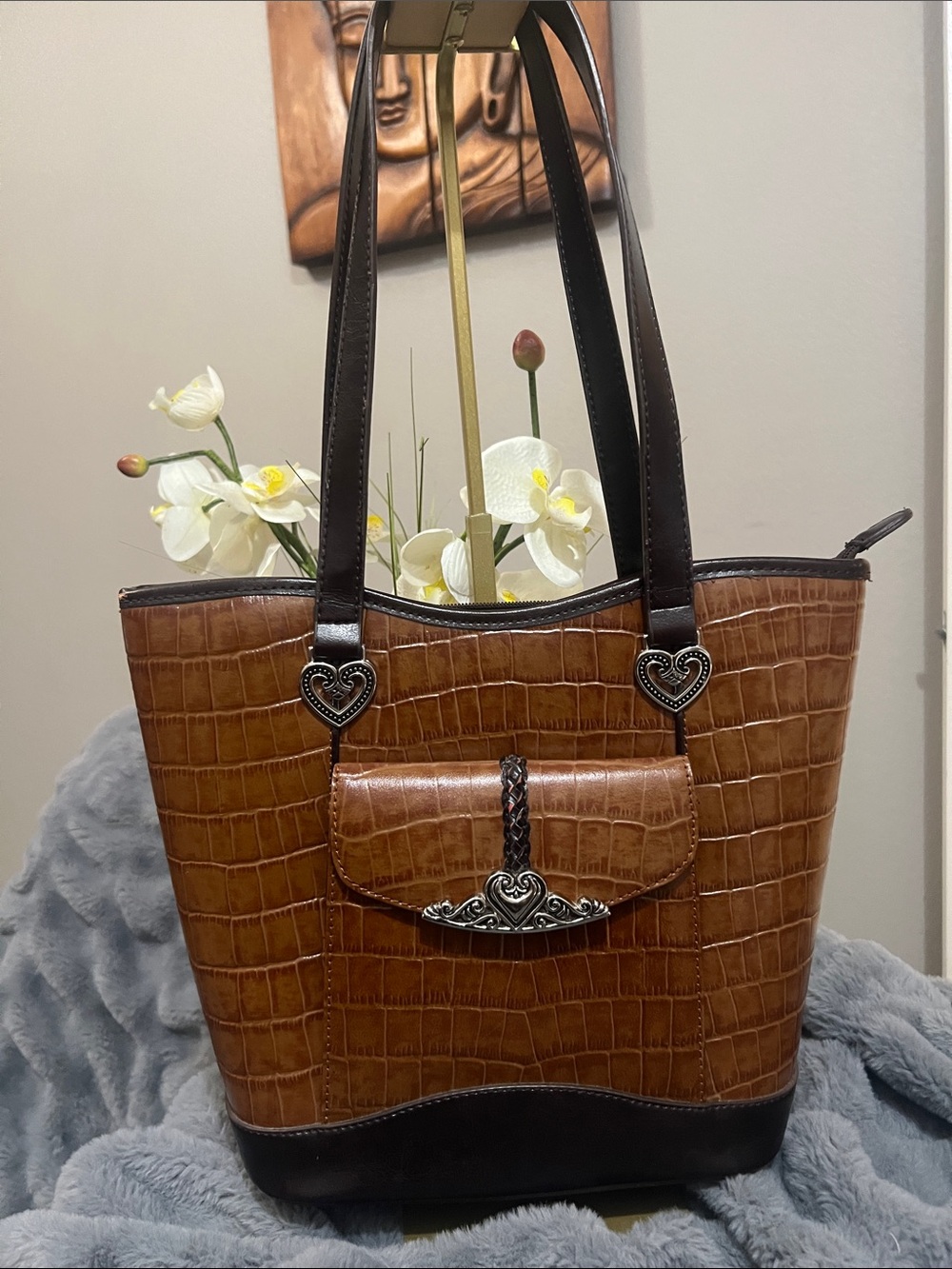 Brown Croc-Embossed Tote Bag with Heart Accent